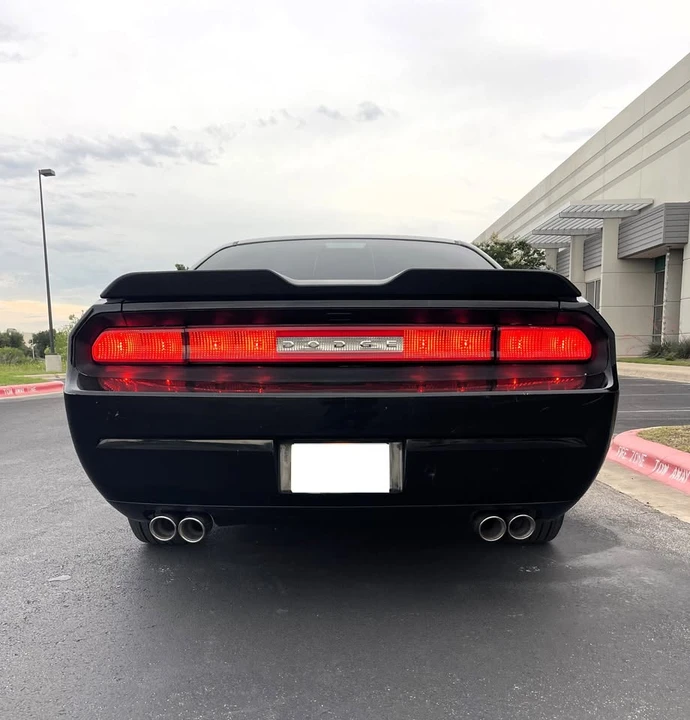 2014 Dodge Challenger 3rd Gen - Image 18 of 19