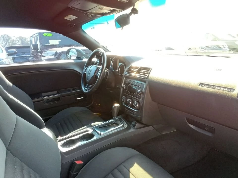 2014 Dodge Challenger 3rd Gen - Image 16 of 20
