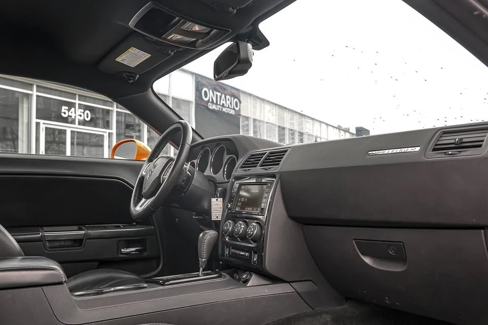 2014 Dodge Challenger 3rd Gen - Image 9 of 15