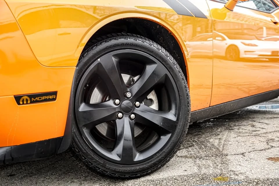 2014 Dodge Challenger 3rd Gen - Image 4 of 15