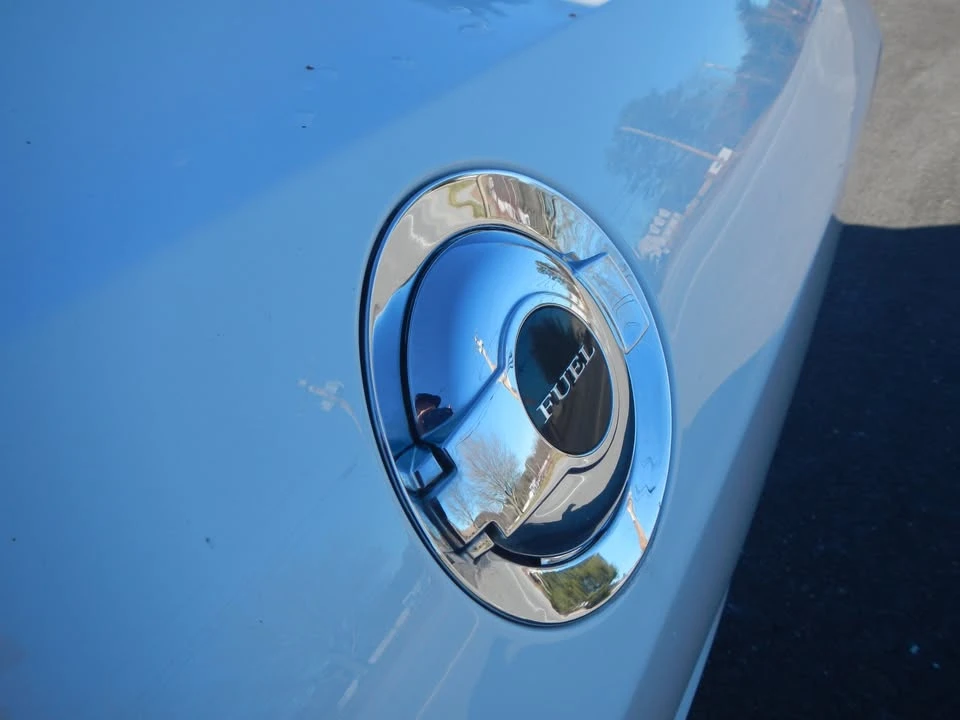 2014 Dodge Challenger 3rd Gen - Image 16 of 17