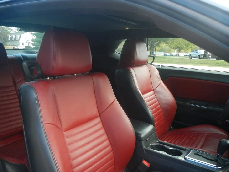 2014 Dodge Challenger 3rd Gen - Image 7 of 18