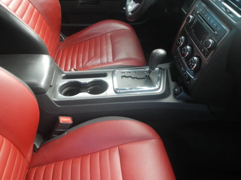 2014 Dodge Challenger 3rd Gen - Image 13 of 18