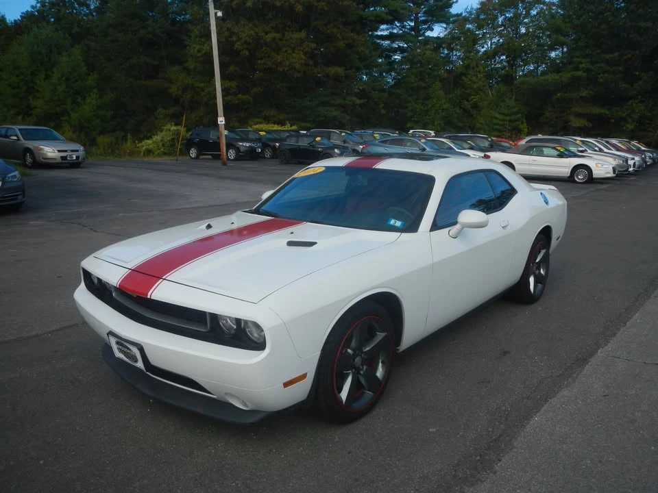 2014 Dodge Challenger 3rd Gen - Image 2 of 18