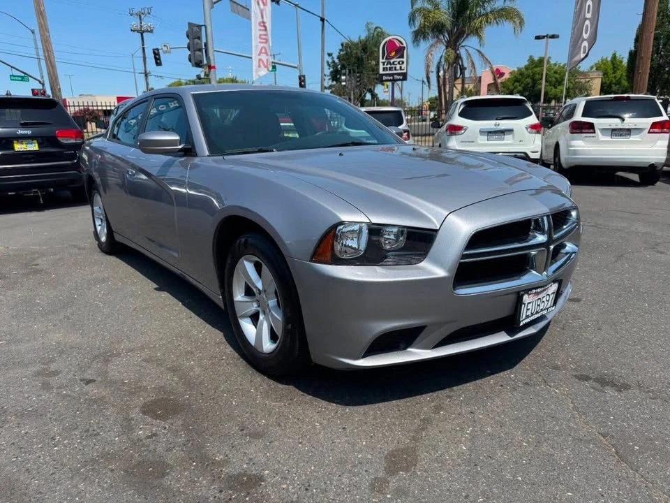 2014 Dodge Charger 7th Gen - Image 2 of 19