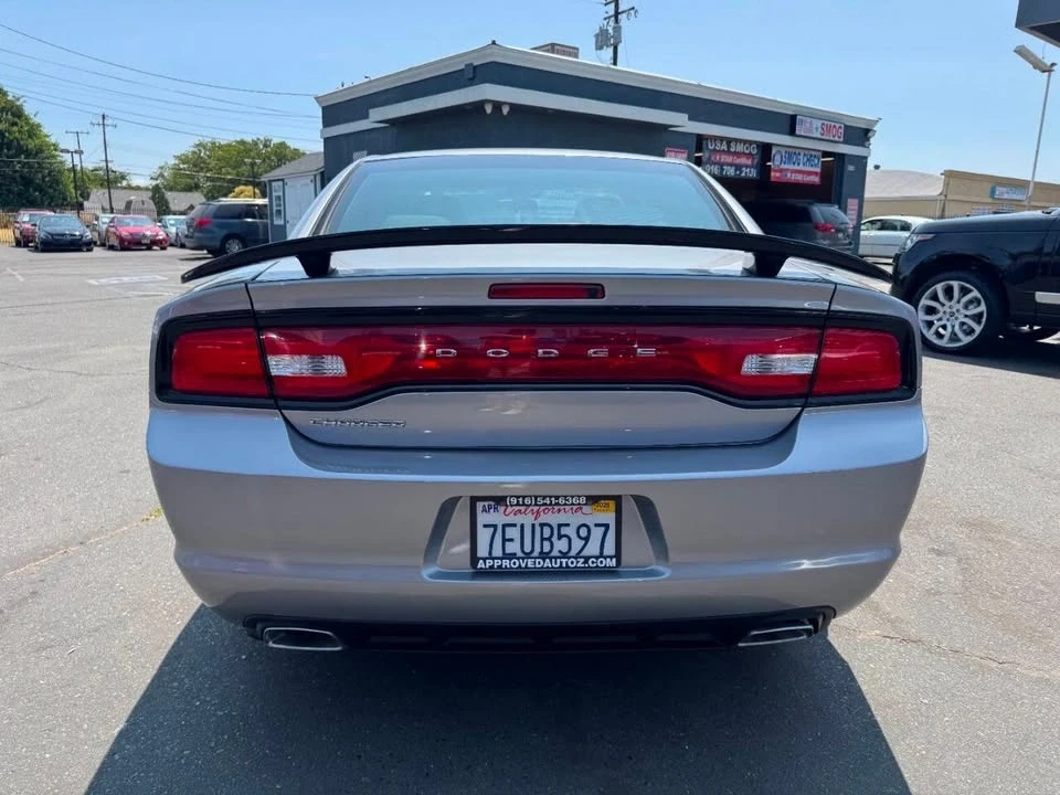 2014 Dodge Charger 7th Gen - Image 6 of 19