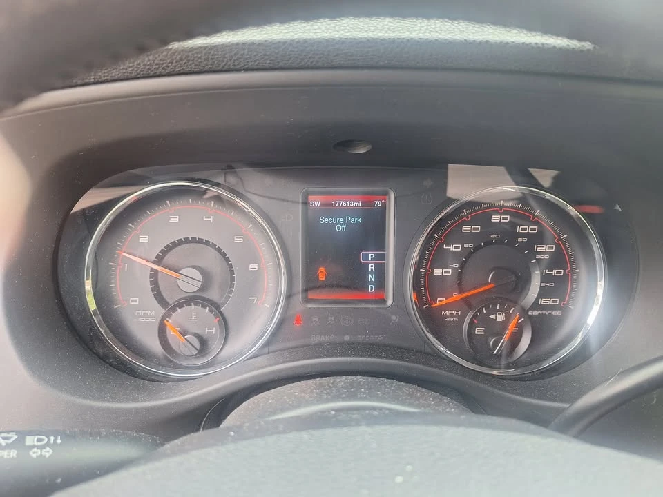 2014 Dodge Charger 7th Gen - Image 10 of 12