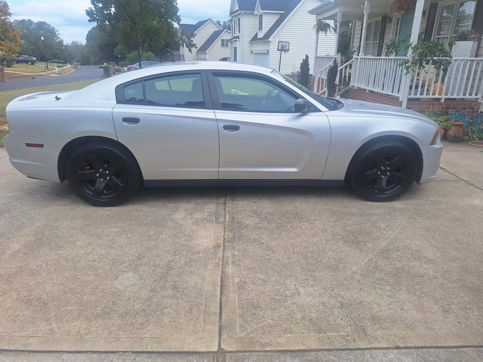 2014 Dodge Charger 7th Gen - Image 6 of 12