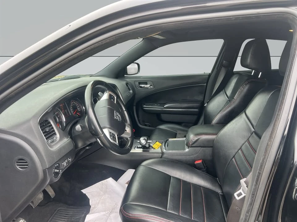 2014 Dodge Charger 7th Gen - Image 9 of 15