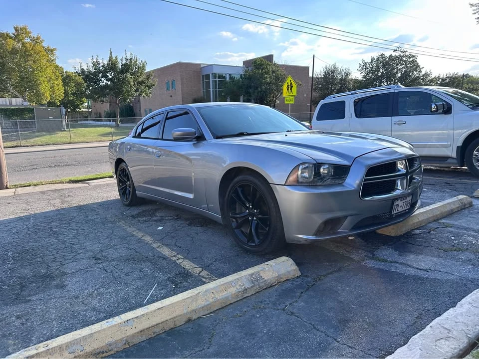 2014 Dodge Charger 7th Gen - Image 8 of 15