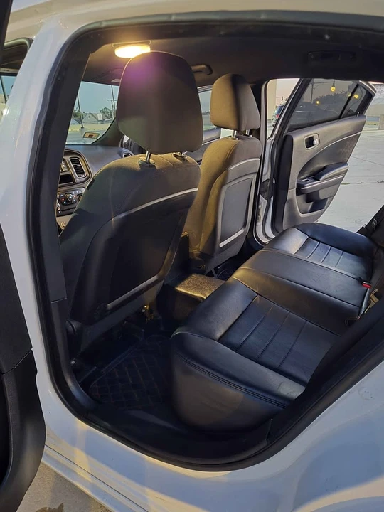 2014 Dodge Charger 7th Gen - Image 15 of 20