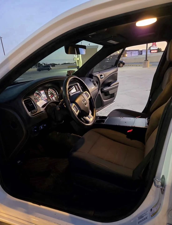 2014 Dodge Charger 7th Gen - Image 16 of 20