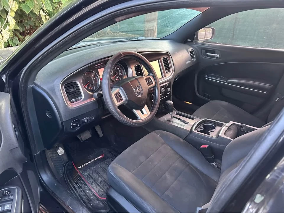 2014 Dodge Charger 7th Gen - Image 12 of 15