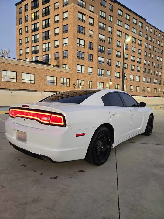 2014 Dodge Charger 7th Gen - Image 5 of 20