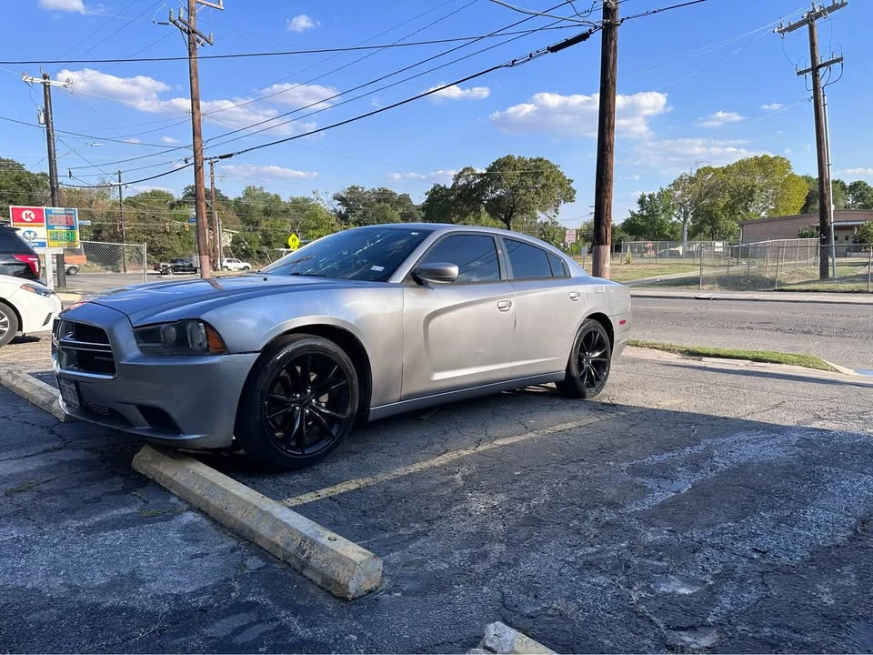 2014 Dodge Charger 7th Gen - Image 7 of 15
