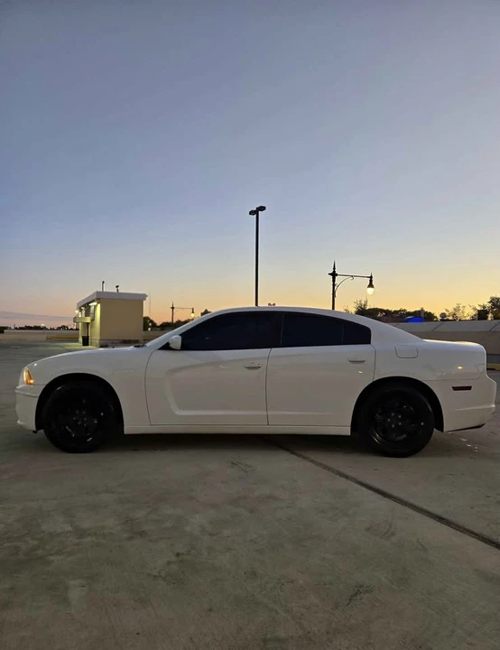 2014 Dodge Charger 7th Gen - Image 8 of 20