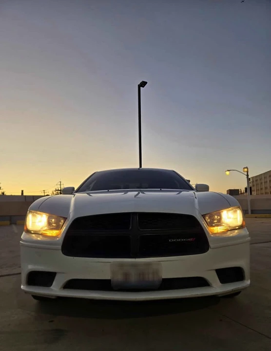 2014 Dodge Charger 7th Gen - Image 3 of 20