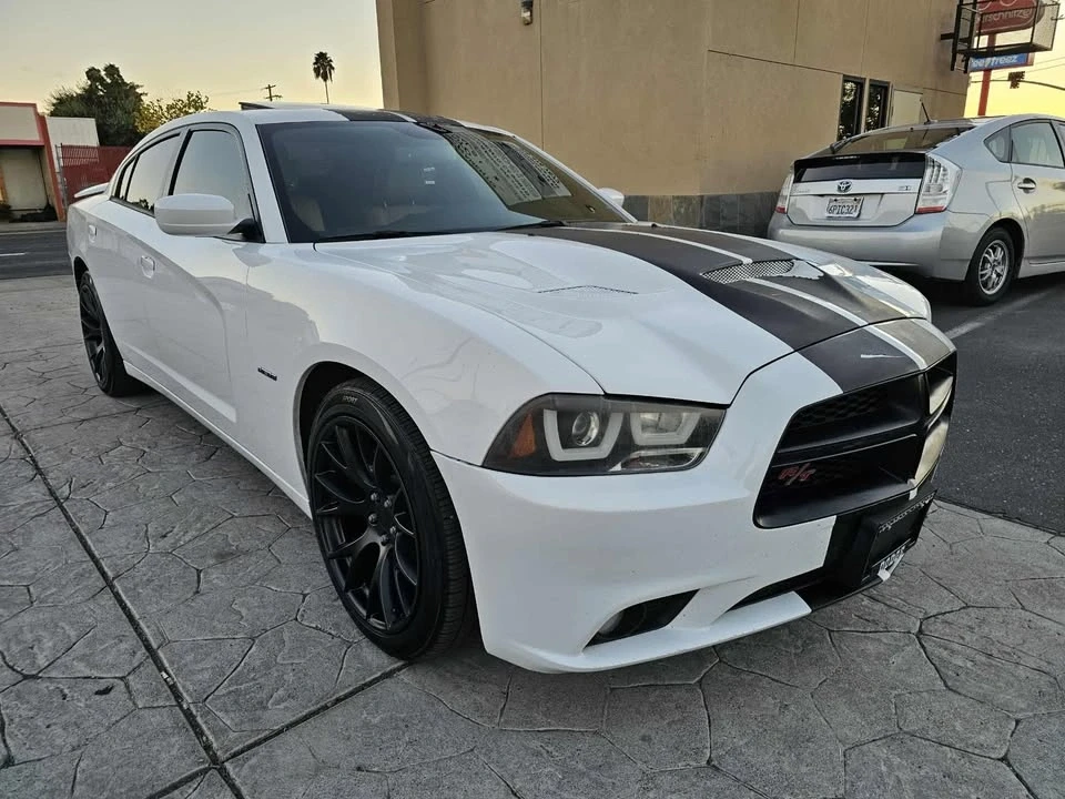 2014 Dodge Charger 7th Gen - Image 5 of 19