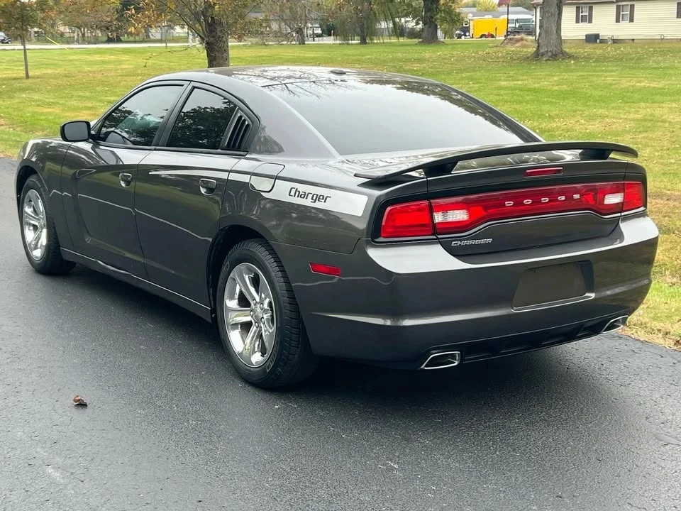 2014 Dodge Charger 7th Gen - Image 7 of 19