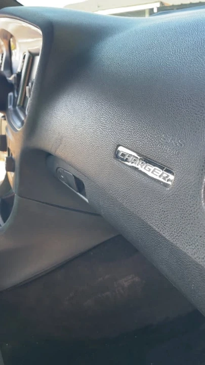 2014 Dodge Charger 7th Gen - Image 10 of 17