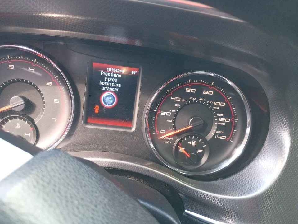 2014 Dodge Charger 7th Gen - Image 5 of 13