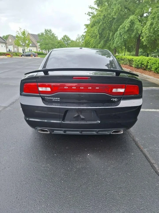 2014 Dodge Charger 7th Gen - Image 4 of 11