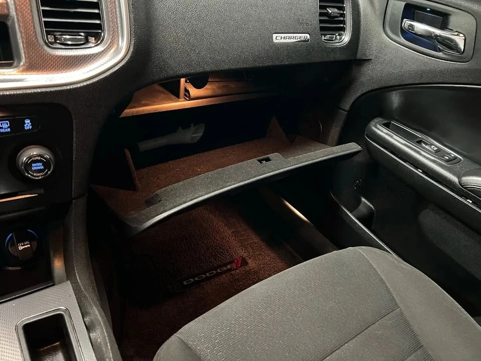 2014 Dodge Charger 7th Gen - Image 19 of 19
