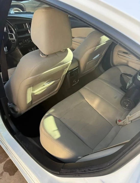 2014 Dodge Charger 7th Gen - Image 5 of 6