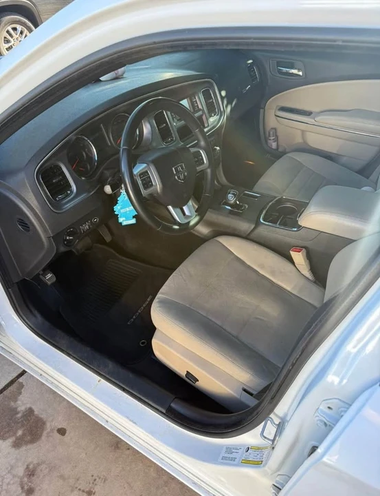 2014 Dodge Charger 7th Gen - Image 6 of 6
