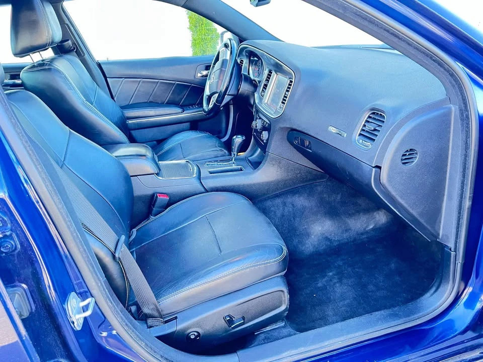 2014 Dodge Charger 7th Gen - Image 3 of 12