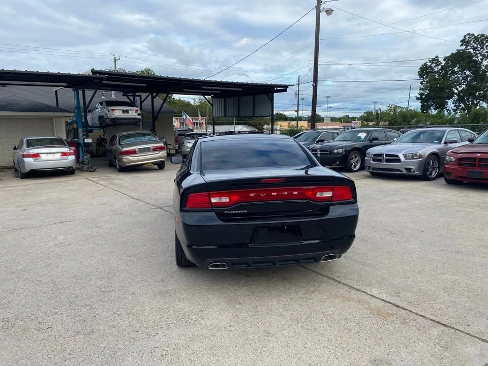 2014 Dodge Charger 7th Gen - Image 17 of 20