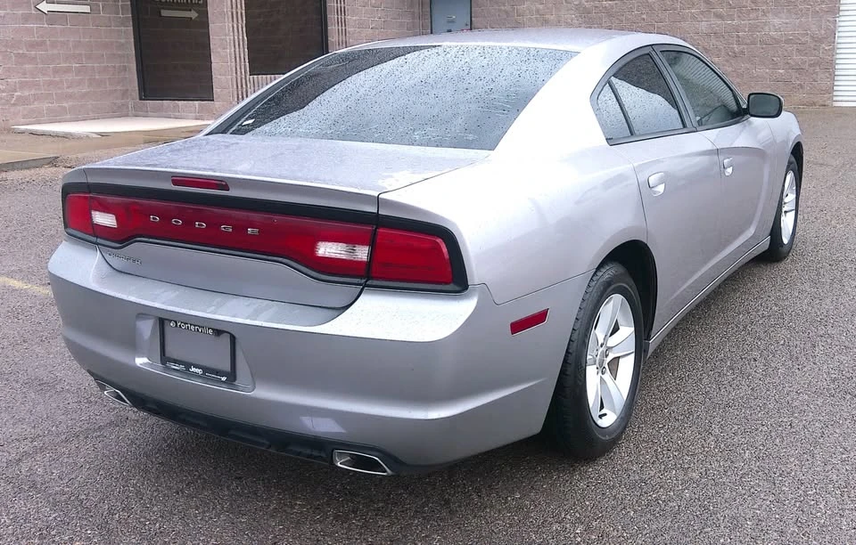 2014 Dodge Charger 7th Gen - Image 4 of 10