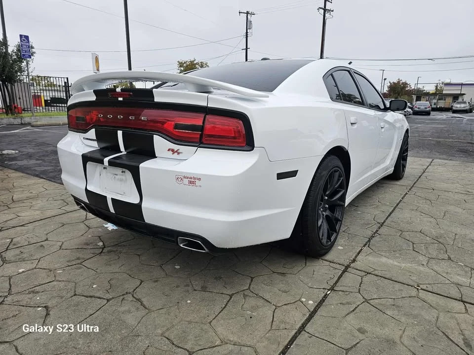 2014 Dodge Charger 7th Gen - Image 2 of 19