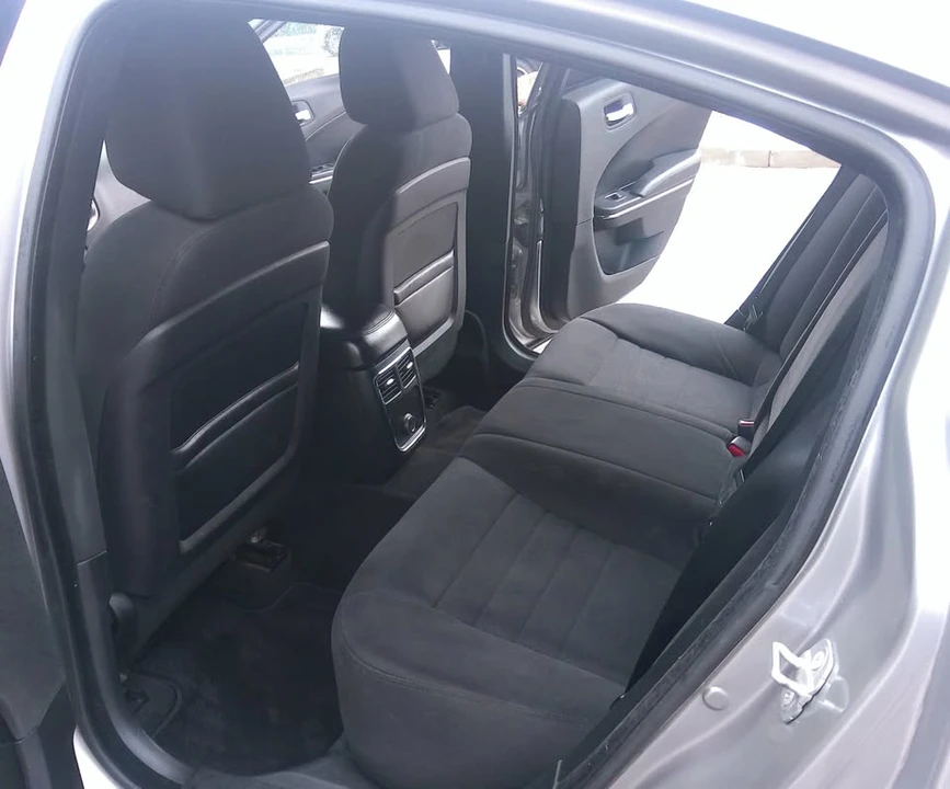 2014 Dodge Charger 7th Gen - Image 9 of 10