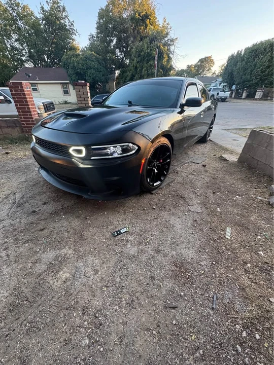 2014 Dodge Charger 7th Gen - Image 2 of 6