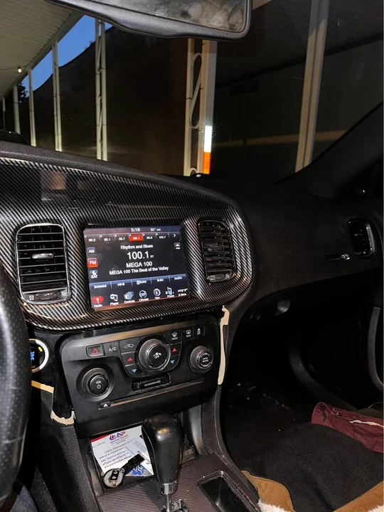 2014 Dodge Charger 7th Gen - Image 6 of 8