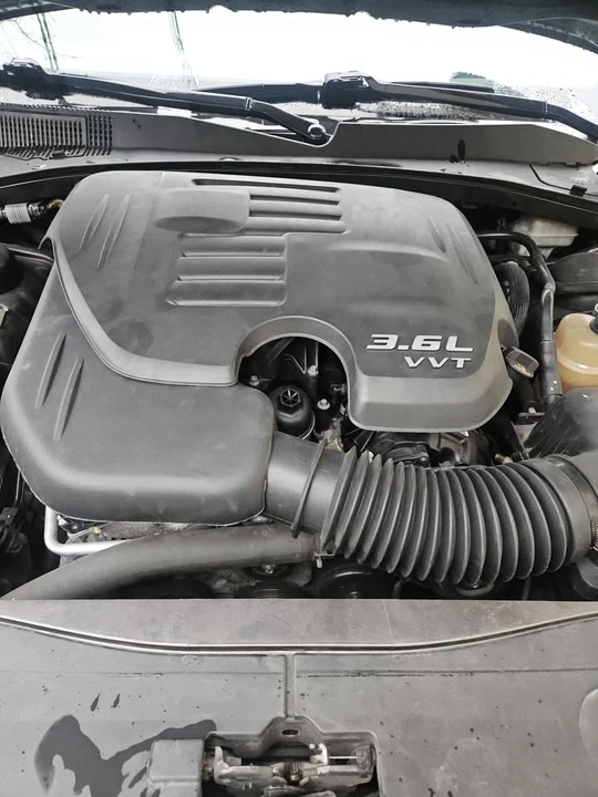 2014 Dodge Charger 7th Gen - Image 6 of 9