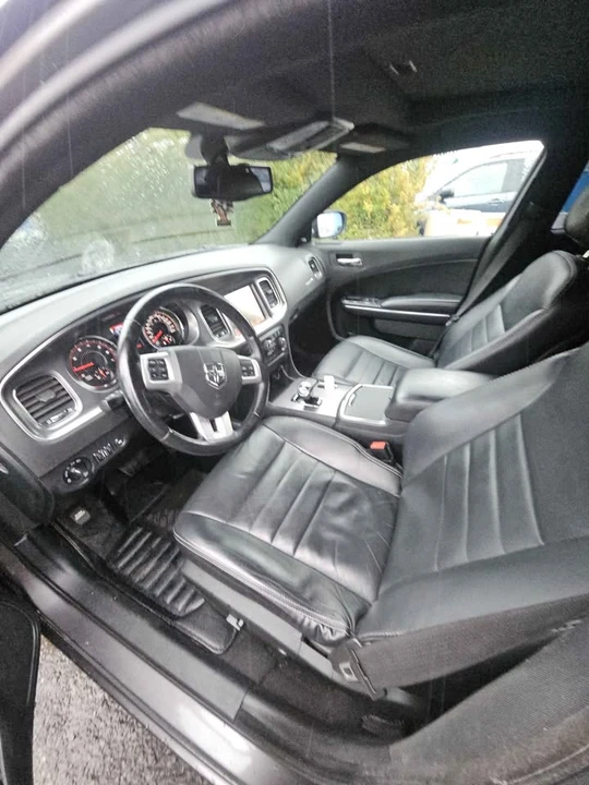 2014 Dodge Charger 7th Gen - Image 7 of 9