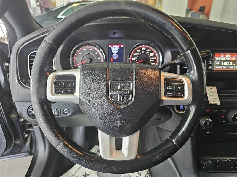 2014 Dodge Charger 6th Gen - Image 15 of 20