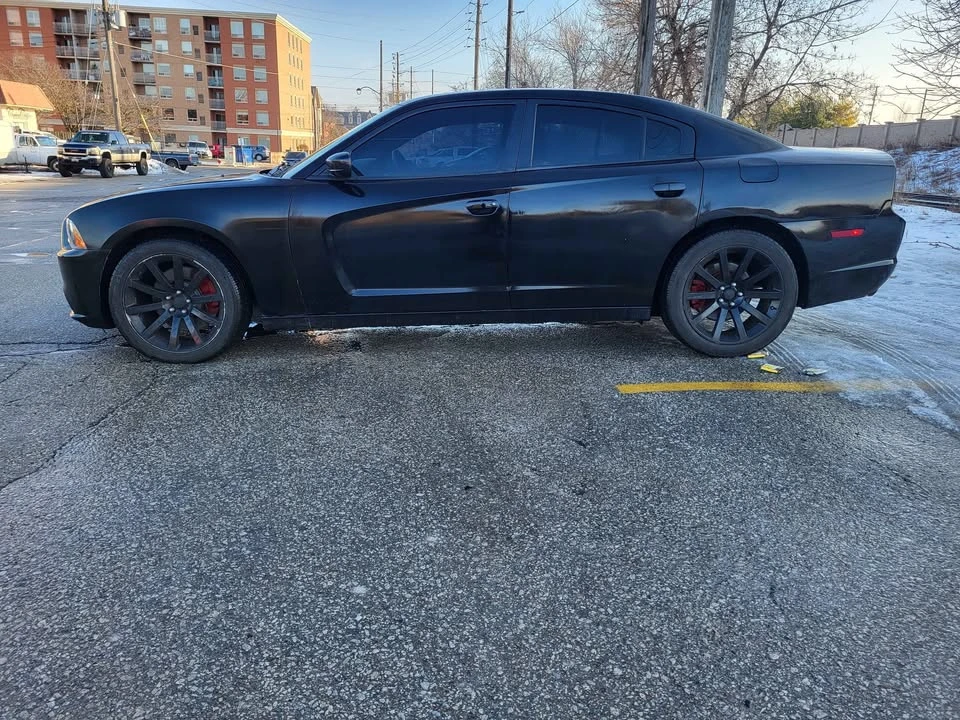 2014 Dodge Charger 6th Gen - Image 5 of 18