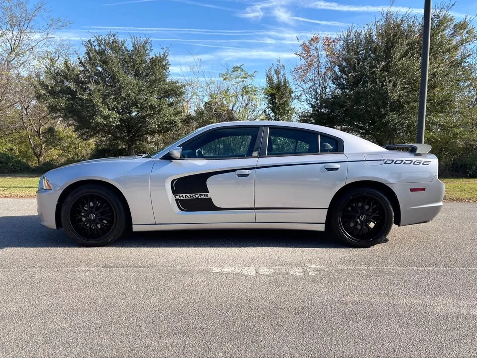 2014 Dodge Charger 7th Gen - Image 8 of 18