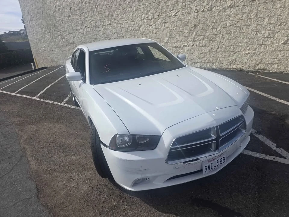 2014 Dodge Charger 7th Gen - Image 2 of 8