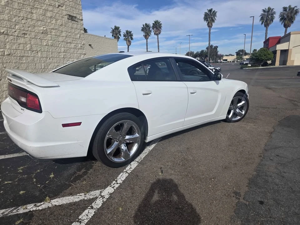 2014 Dodge Charger 7th Gen - Image 8 of 8