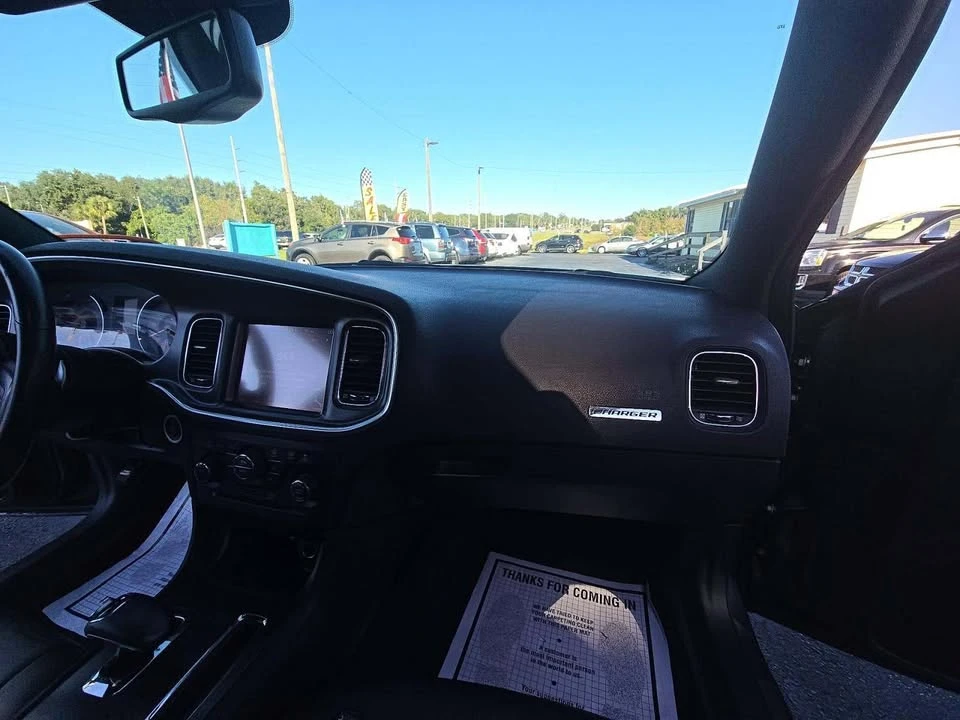2014 Dodge Charger 7th Gen - Image 7 of 10