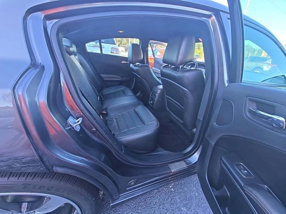 2014 Dodge Charger 7th Gen - Image 10 of 10