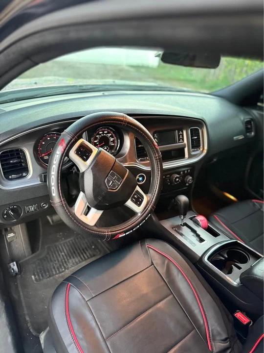 2014 Dodge Charger 6th Gen - Image 12 of 13