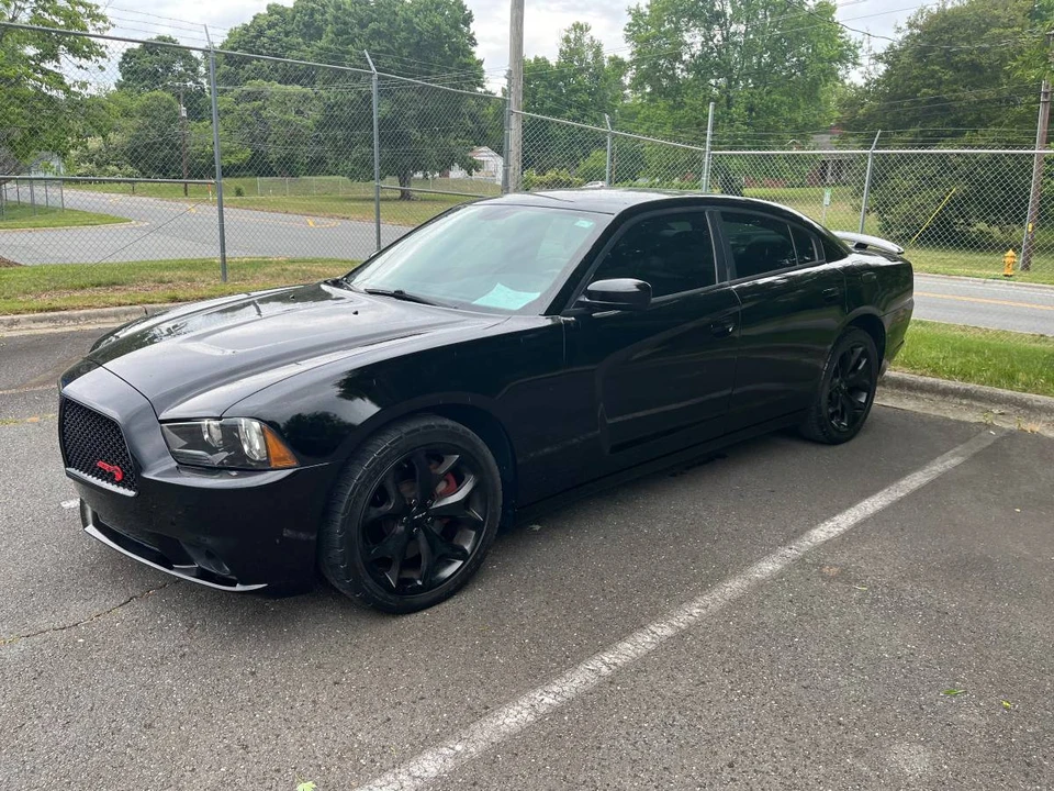 2014 Dodge Charger 7th Gen - Image 5 of 7