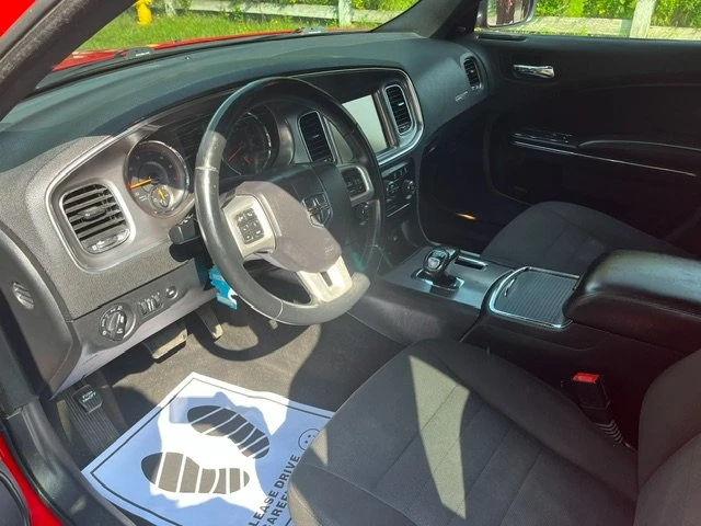 2014 Dodge Charger 7th Gen - Image 10 of 12