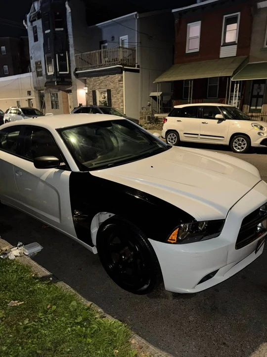 2014 Dodge Charger 7th Gen - Image 3 of 7