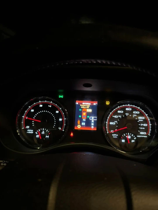 2014 Dodge Charger 7th Gen - Image 7 of 7